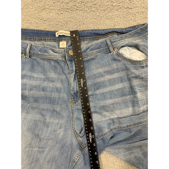 Women's Est. 1946 Denim Blue Jean Capris Distressed 24W Classic Fit Pockets - Picture 12 of 15